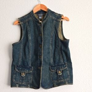 Vintage Y2K Denim Sleeveless Vest  Button Up Closure Summer Vest